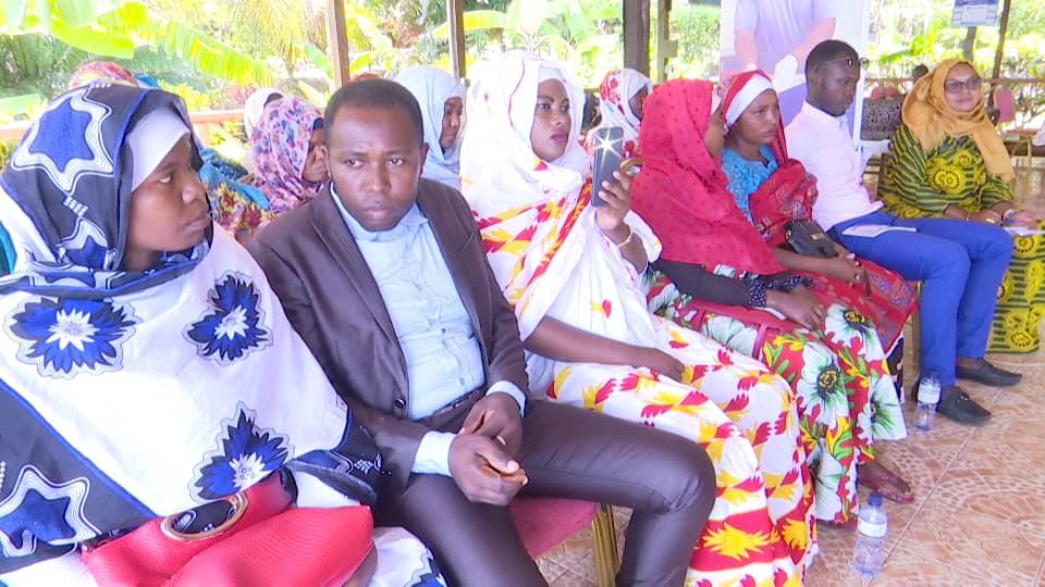 image 20 femmes de la commune de Moimbao formées au séchage et fumage des poulpes
